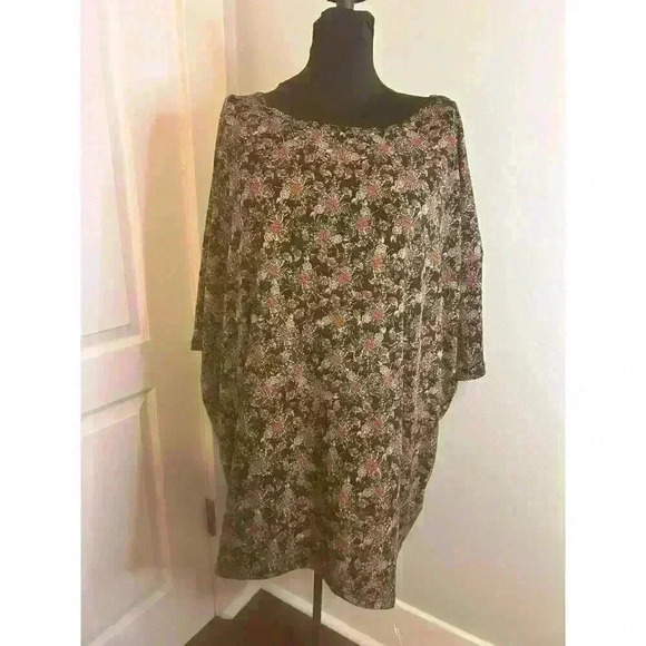 LuLaRoe Irma Women’s‎ XL Plus Size Floral Print Stretchy Hi Low Tunic Shirt Top - Picture 1 of 9